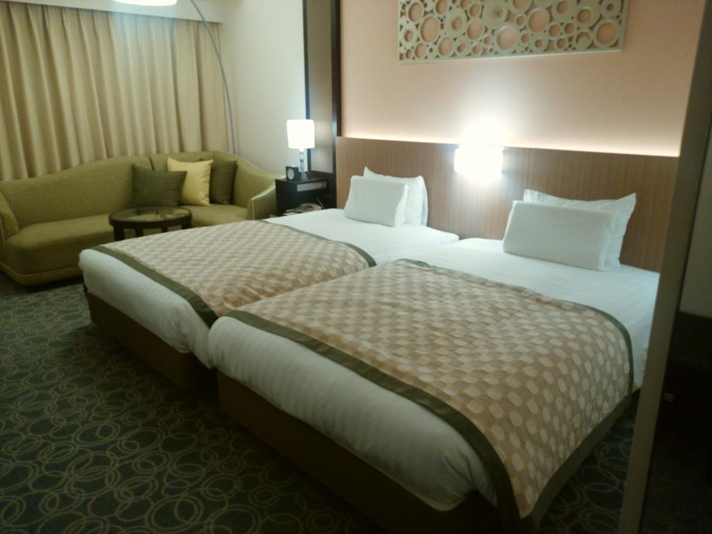 Jr Hotel Clement Токусима Экстерьер фото