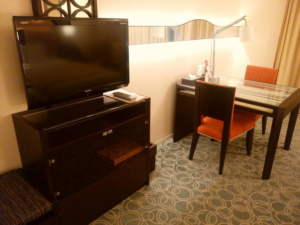 Jr Hotel Clement Токусима Экстерьер фото